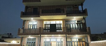 Swastika Homes Near Wave City Center Noida