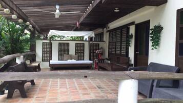 Grand Villa | Living area | LCD TV