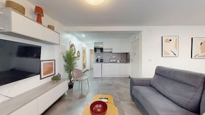 Deluxe Apartment | Living area