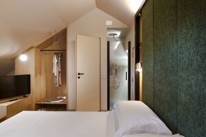 3 quartos, ferros/tábuas de passar roupa, Wi-Fi de cortesia