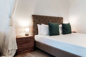1 bedroom, iron/ironing board, free WiFi