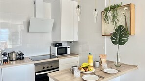 Fridge, microwave, oven, dishwasher - Vicari Apartamento con Piscina by Gloove (El Campello)