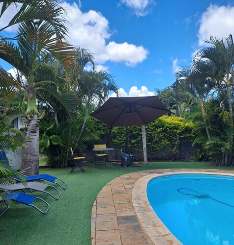 Appartement Paisible Avec Jardin et Piscine