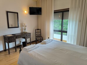 Free WiFi, bed sheets - Hotel Mira Serra (Celorico da Beira)