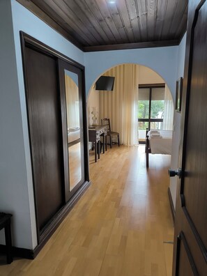 Wi-Fi gratuit, draps fournis