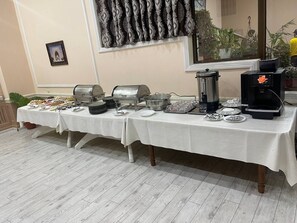 Desayuno continental incluido todos los días