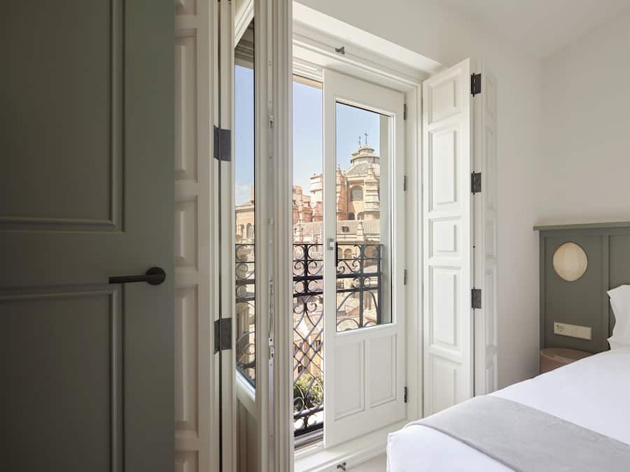 Premium Apartment, 2 Bedrooms | Premium bedding, laptop workspace, soundproofing, free WiFi