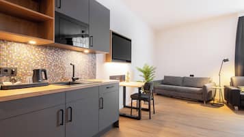 Luxury Suite | 1 bedroom, premium bedding, individually decorated, desk