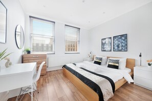 1 bedroom, desk, iron/ironing board, WiFi