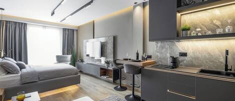 1 غرفة نوم ومكواة/لوح كي وواي فاي وملاءات أسرّة