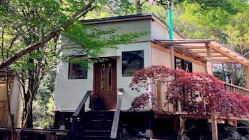 住宿正面