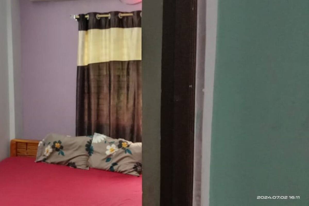 Deluxe Double Room, Multiple Bedrooms | WiFi (free), bed sheets