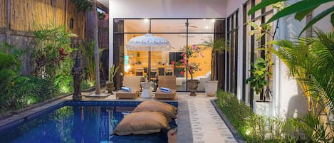 Comfort Villa, 3 Bedrooms, Pool View, Poolside | Terrace/patio
