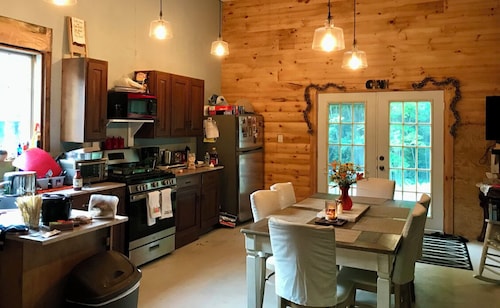Waterfall Way Barn Retreat
