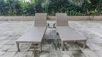 Sun deck
