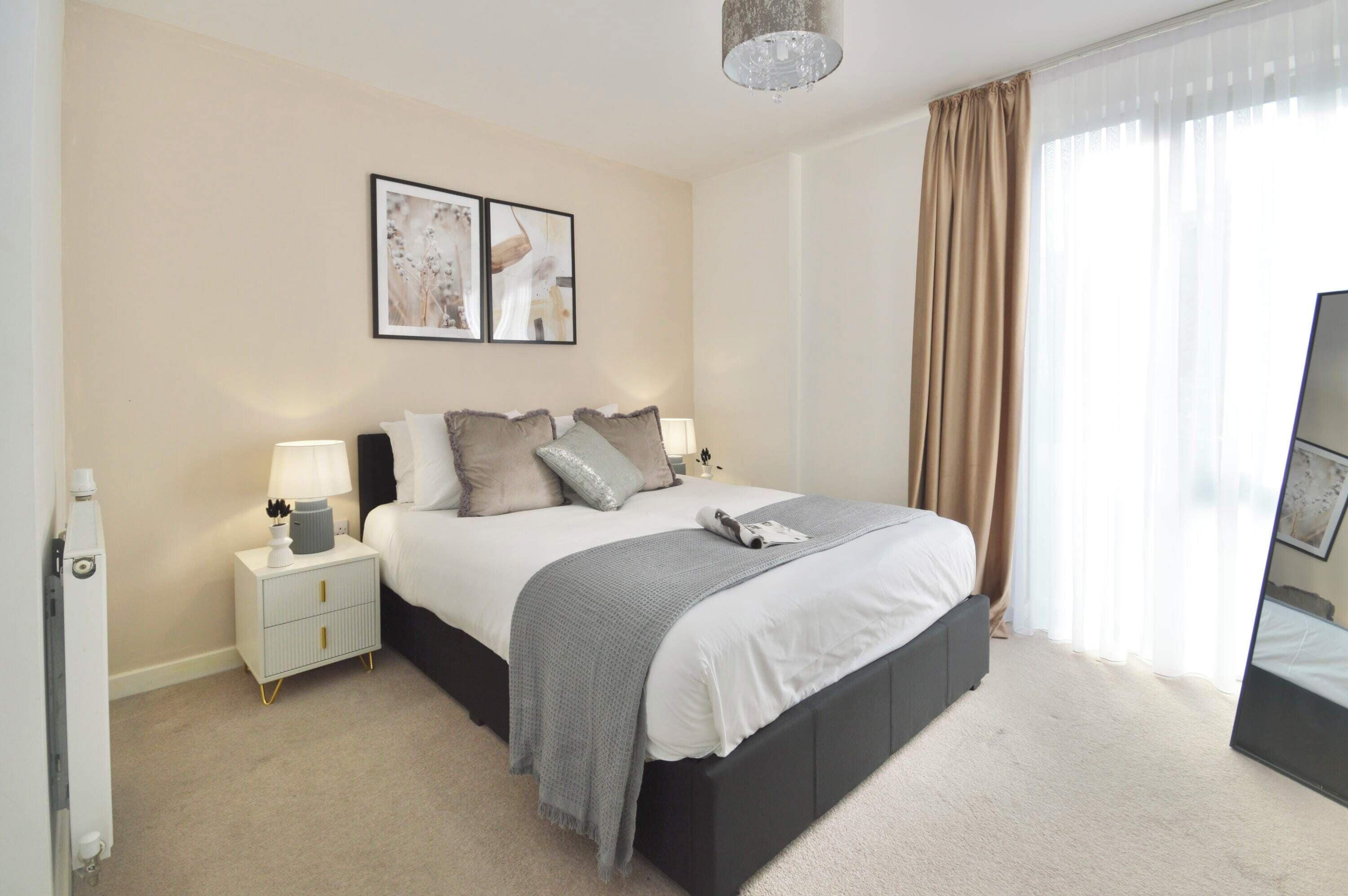 2 chambres, fer et planche à repasser, lit parapluie, Wi-Fi