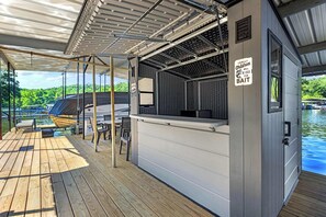 Property grounds - The Lake Shack Waterfront Life (Camdenton)