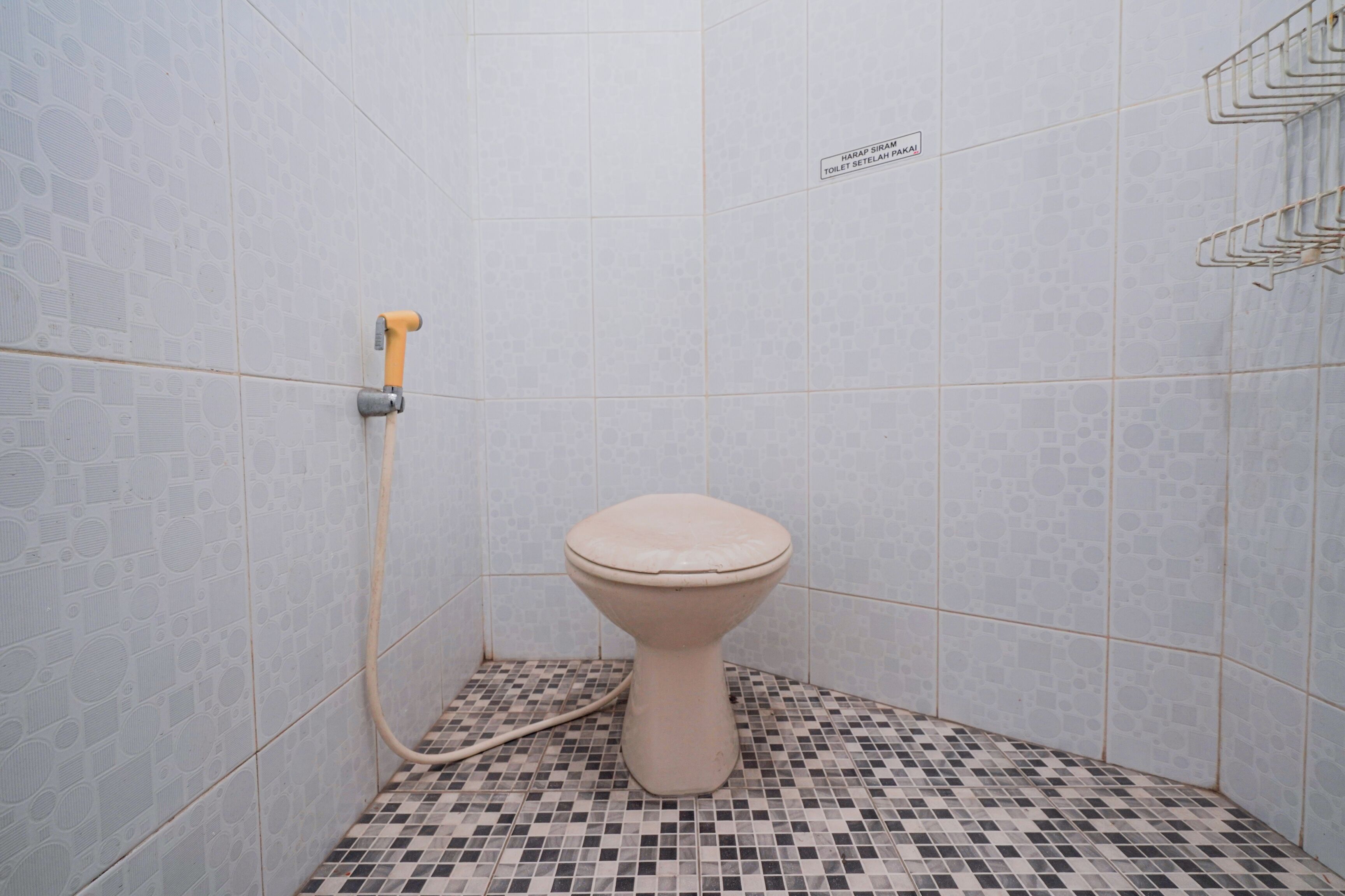 Kamar Double Deluks | Kamar mandi | Shower, handuk,  dan sabun