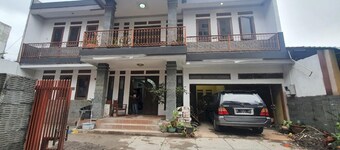 OYO 94118 Homestayque Syariah