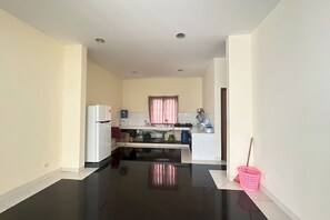 Lobby - OYO 94118 Homestayque Syariah (Cimahi)