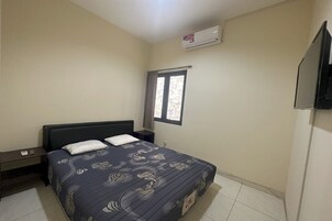 Deluxe Double Room | Free WiFi, bed sheets
