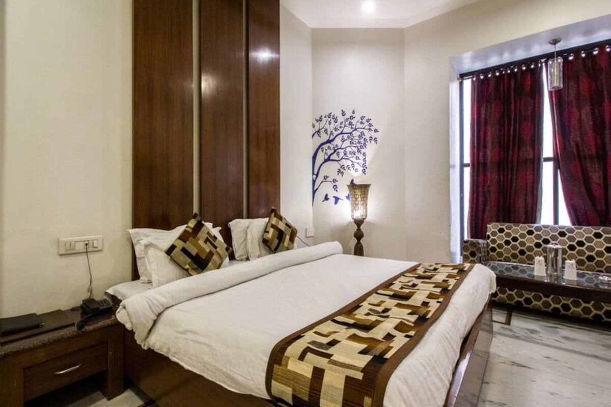 Superior Double Room | WiFi (free), bed sheets