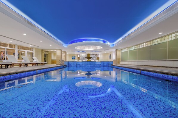 Indoor pool - Steigenberger Jiuzhai Valley (Ngawa Autonomous Prefecture)