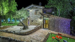 Villa | 2 bedrooms - Casalino Galassi 4 2 Emma Villas (Sarnano)