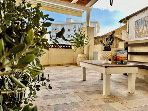 Welcome to the Heart of Favignana: Discover Our Artisan Rooms! 