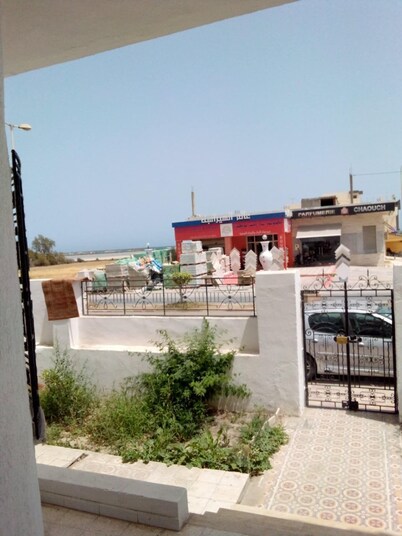 A beautiful house and sea for your vacation