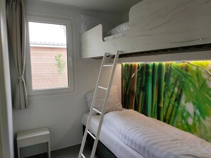 Chalet | 2 slaapkamers, individueel gemeubileerd, beddengoed