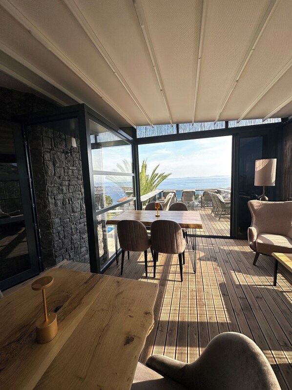 Smart TV 32 pollici con canali satellitari