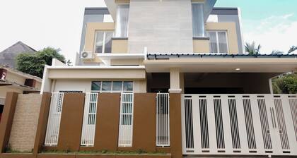 Hotel O Antosa Family Residence