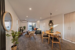 Interior - Enchanting Getaway in Merivale (Christchurch)