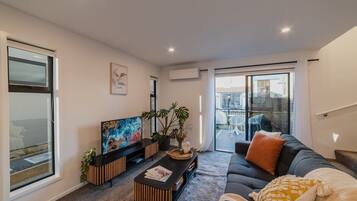TV, offices