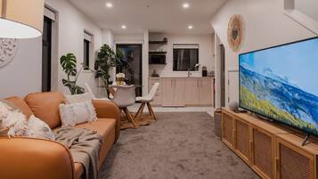 TV, offices