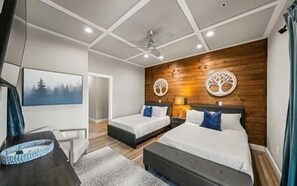 4 camere, ferro/asse da stiro, Wi-Fi gratuito, lenzuola