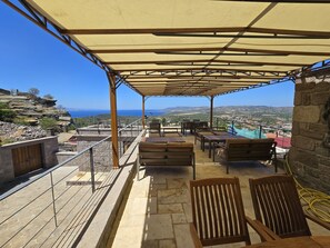 Terrace/patio - Hane Assos Hotel (Ayvacik)