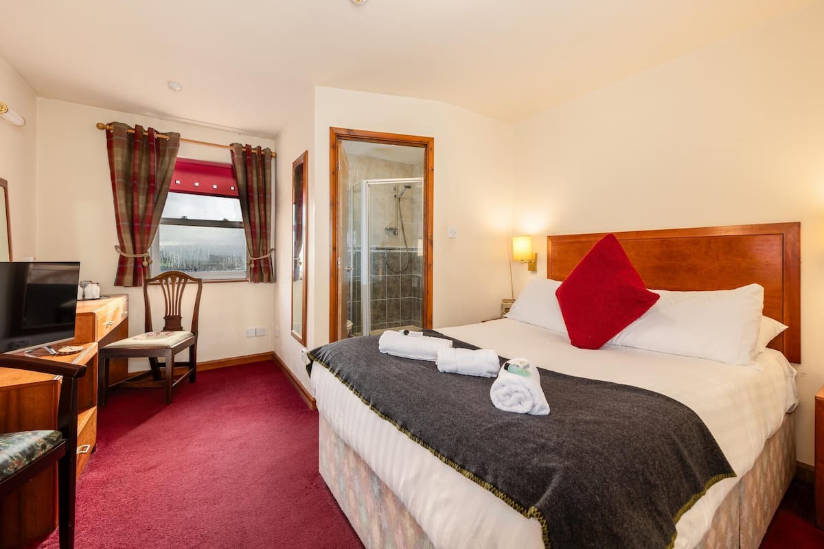 Basic Double Room | WiFi (free)