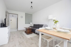 2 chambres, bureau, draps fournis