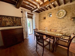 Dining - Charming Cottage in the Heart of Tuscany (Toscana)