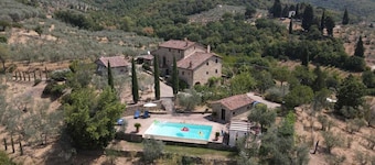 Charmant Cottage au Cœur de la Toscane