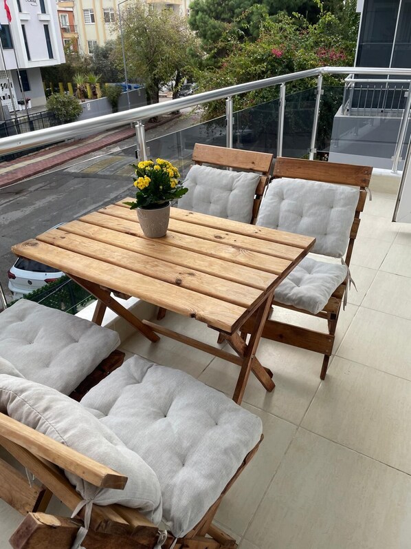 Deluxe-lejlighed - 1 soveværelse - byudsigt | Terrasse/gårdhave