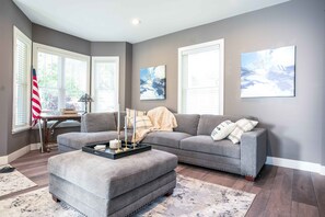 House, Multiple Beds, Patio, Garden View (Bayside Retreat) | Living area | 43-inch TV with digital channels