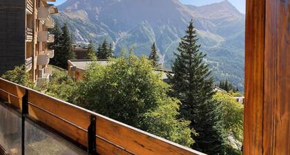 STUDIO 4 personnes plein sud 32 M2 , idéal pour une famille avec 2 enfants.