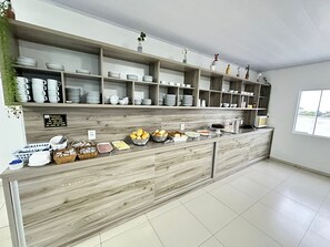 Restaurant - Pousada 4 Estações - By Bel (Penha)