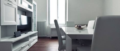 Lyxlägenhet - 2 sovrum - 2 badrum | Vardagsrum