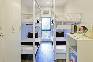 Premium bedding, minibar, free WiFi, bed sheets - Spot On Classy Bunkbeds Near Makati Manila Formerly MYTOWN Madrid (Taguig)