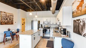 Apartment (1 Bedroom) | Interior