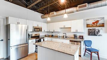 Apartment (1 Bedroom) | Interior